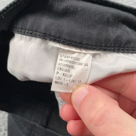 Wrangler Jeans Mens 34x29 Black Slim Straight Denim Casual Classic Fit Workwear - Picture 9 of 10